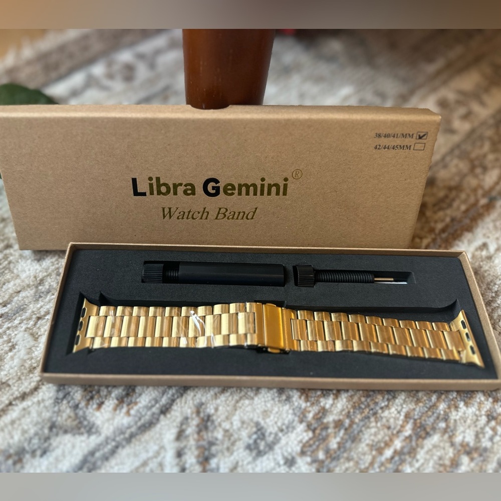 Gold replacement stainless steel band for Apple Watch - new w packaging!